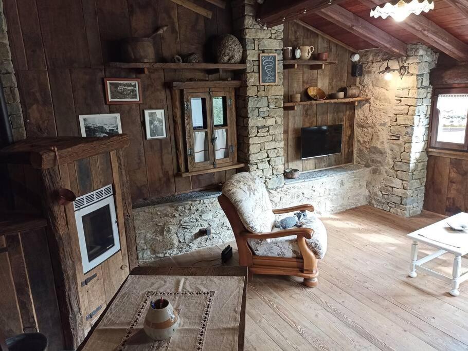 Ca' De Baci' Du Mattu Villa Mendatica Dış mekan fotoğraf